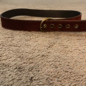 Maroon coach belt